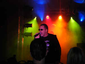 roy.jpg (591590 bytes)